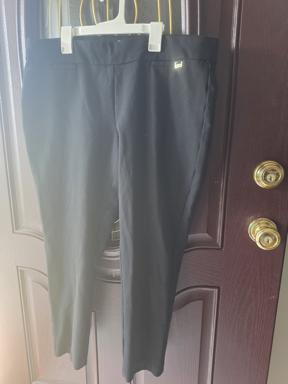 Anne Klein Black Ankle Cropped Pants